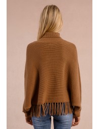 Poncho type sweater with fringes