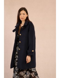 Straight felt coat with large buttons