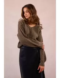 Pull col V à sequins