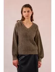 Pull col V à sequins