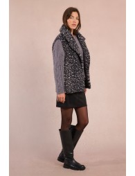 Sleeveless cardigan, leopard fur effect