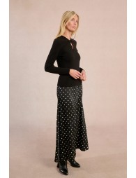 Knitted sweater, fancy neckline