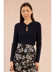 Knitted sweater, fancy neckline