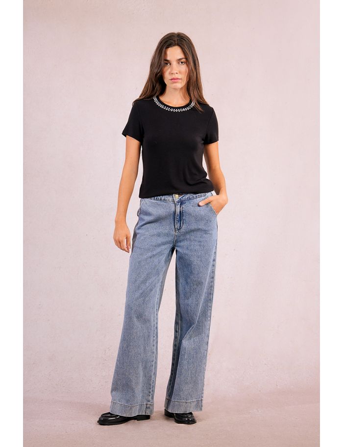 T-shirt droit, col perlé