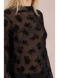 Top en dentelle, transparent