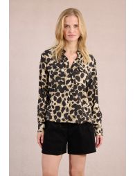 Flowing shirt, animal print