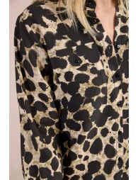 Flowing shirt, animal print