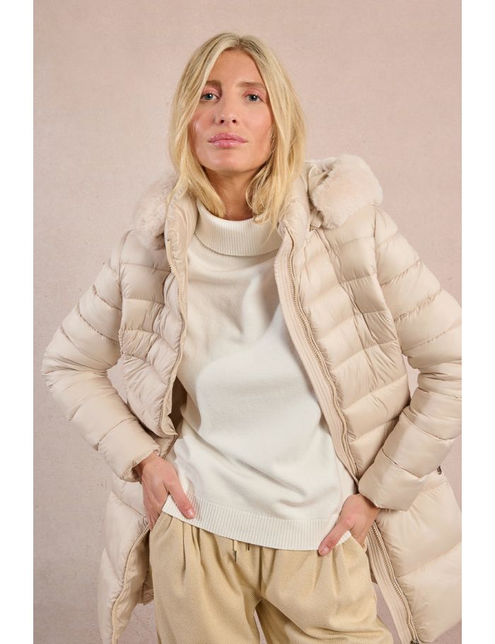 Long quilted puffer jacket with hood
