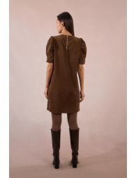 Robe droite, manche gigot