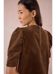 Robe droite, manche gigot