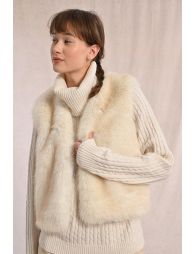 Sleeveless faux fur jacket