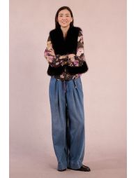 Sleeveless faux fur jacket