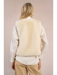 Sleeveless faux fur jacket