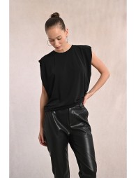 Straight trousers in faux leather
