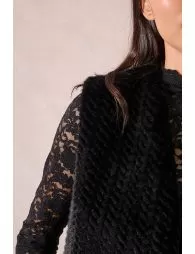 Gilet sans manches en fausse fourrure en zigzag
