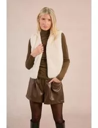 Gilet sans manches en fausse fourrure en zigzag