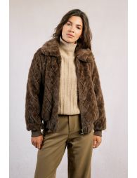 Textured jacket, imitation fur in zigzag