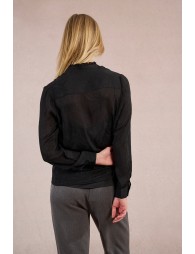 Chemise en voile semi-transparent