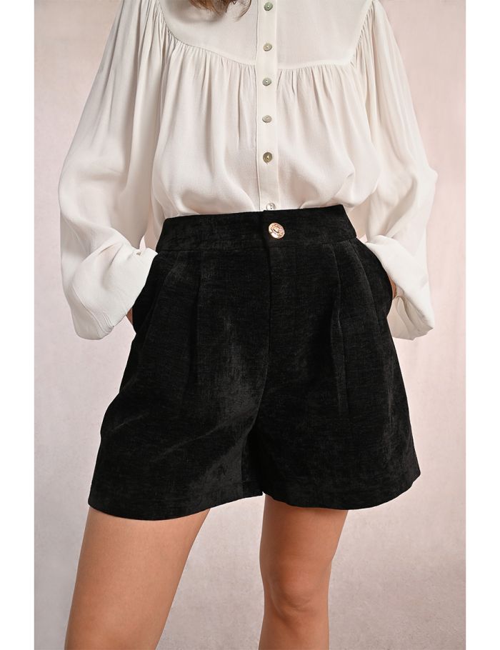 Velvet shorts, high waist