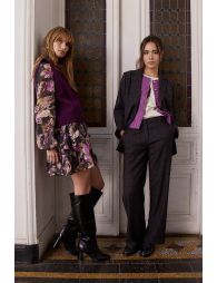Pantalónlargo con estampado de rayas