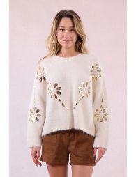 Pull en maille et fleurs sequins