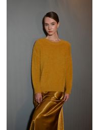 Pull droit en maille duveteuse