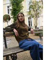 Pull sans manches, boutonné sur les côtés