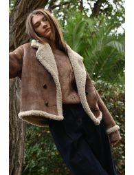 Abrigode manga larga efecto ante y borrego