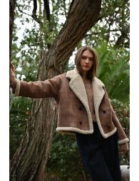 Abrigode manga larga efecto ante y borrego