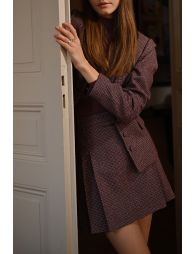 Short pleated skirt