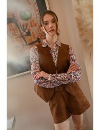 Short suede jacket
