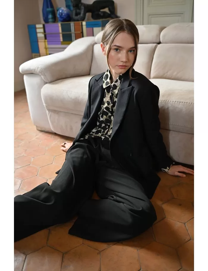 Pantalon taille haute, jambe large