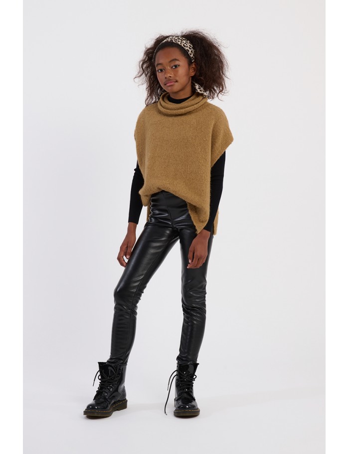 Leggins de niña, efecto cuero.