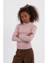 Thin turtleneck