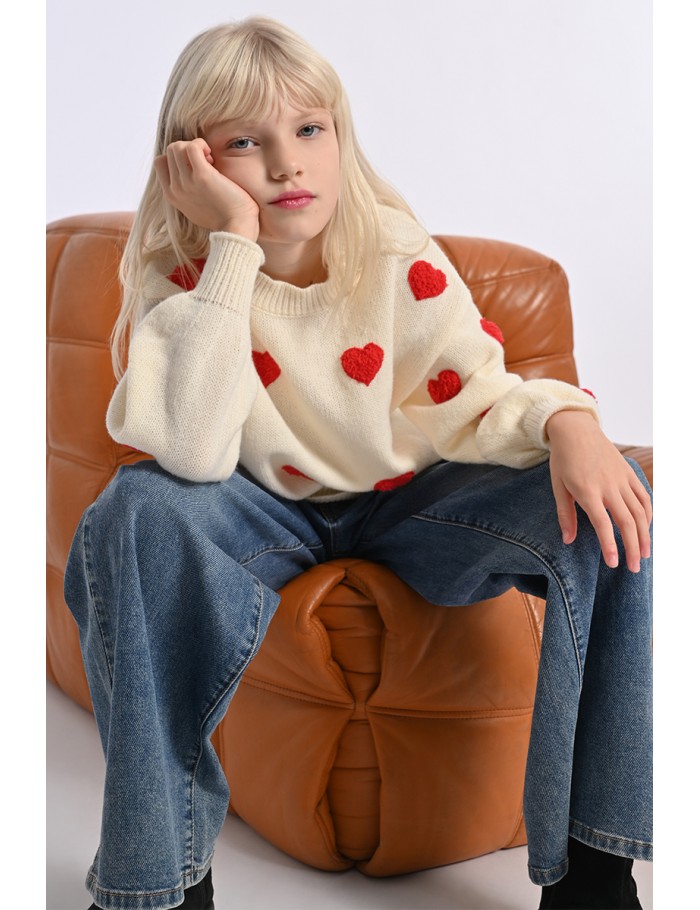 Pull en maille, motif cœur texturé