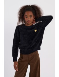 Pull duveteux cœur brodé