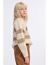 Pantalón de niña largo, de tiro alto, con volantes.