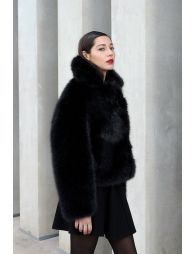 Chaquetacon cuello en tejido de peluche