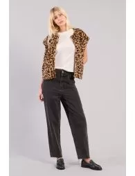 Pantalónlargo vaquero corte ¨mom fit¨