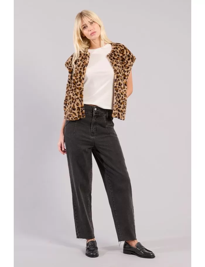 Pantalónlargo vaquero corte ¨mom fit¨