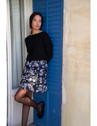 Straight knit sweater