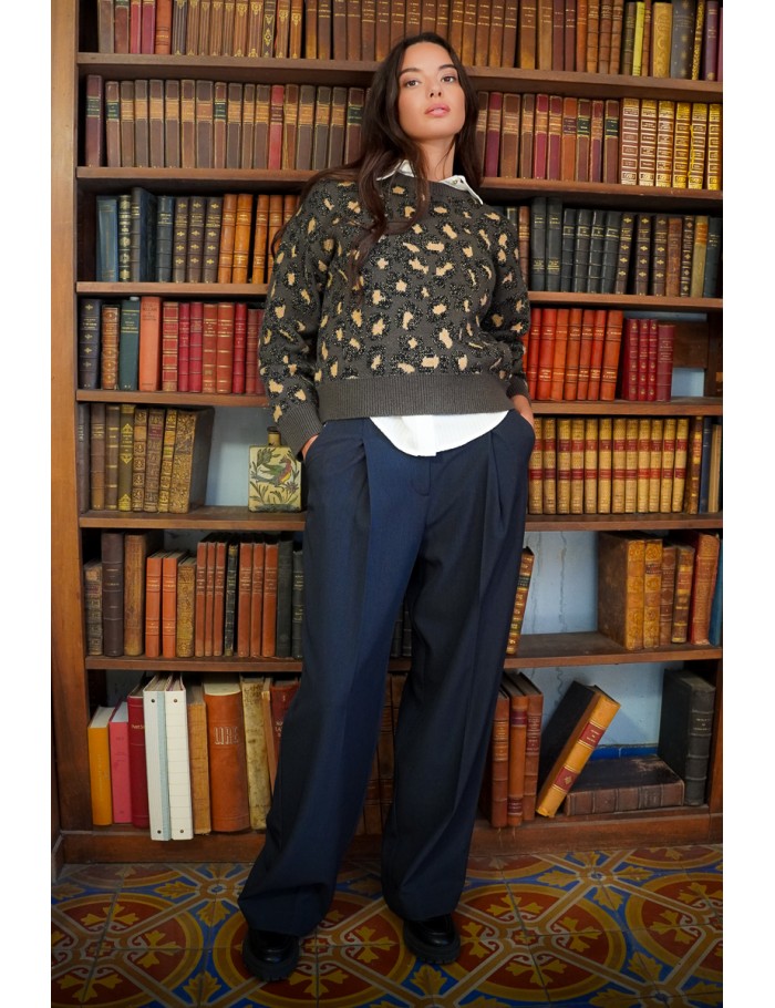 Knitted sweater, leopard print