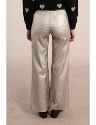 Wide-leg and coated pants