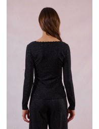 Pull ajusté, encolure carrée festonnée
