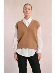 Knitted cardigan, sleeveless