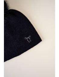 Gorro  con pompón y lazo