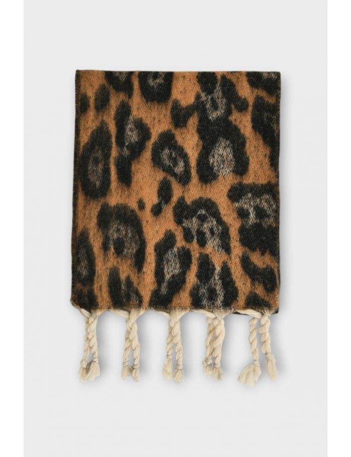 Leopard scarf