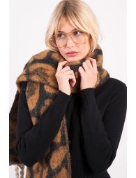 Leopard scarf