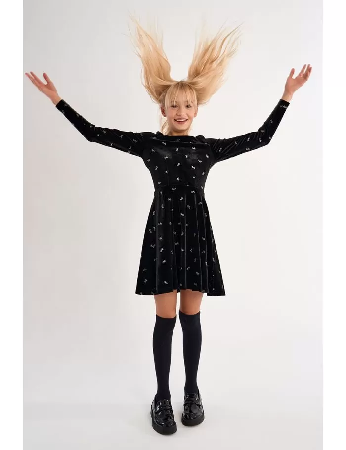 Velvet dress, sprinkled with shiny bows