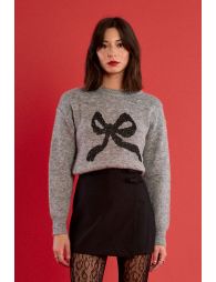 Knitted sweater, bow pattern